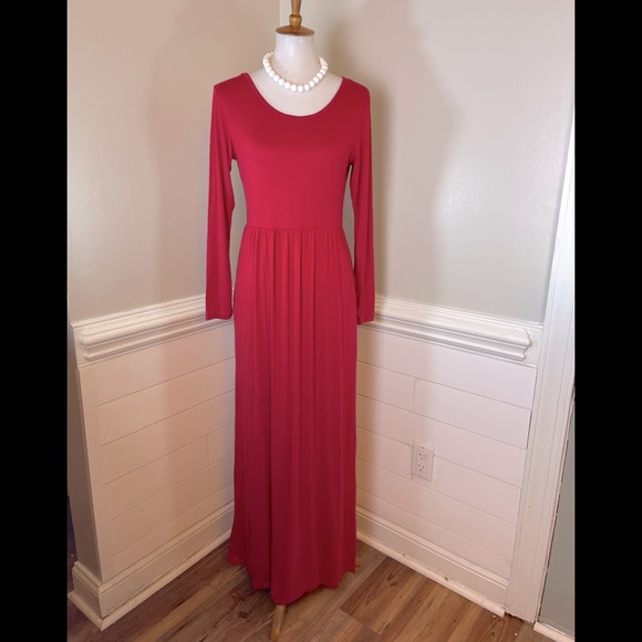 Vepkul Red Maxi Dress S FREE SHIP - Picture 1 of 5